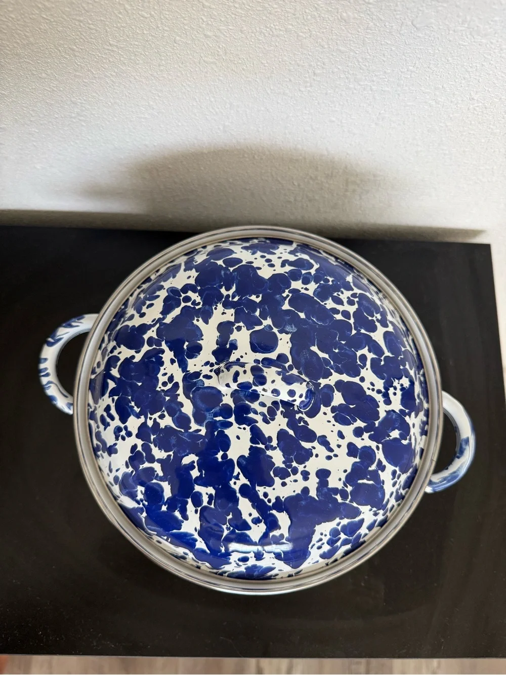 Golden Rabbit Cobalt Swirl Enamelware Dutch Oven | 2.5 Qt